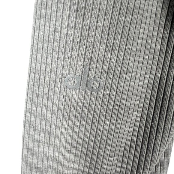 alo Yoga Ribbed High-Waist 7/8 Blissful Legging in Athletic Heather Grey Size M - Picture 8 of 10